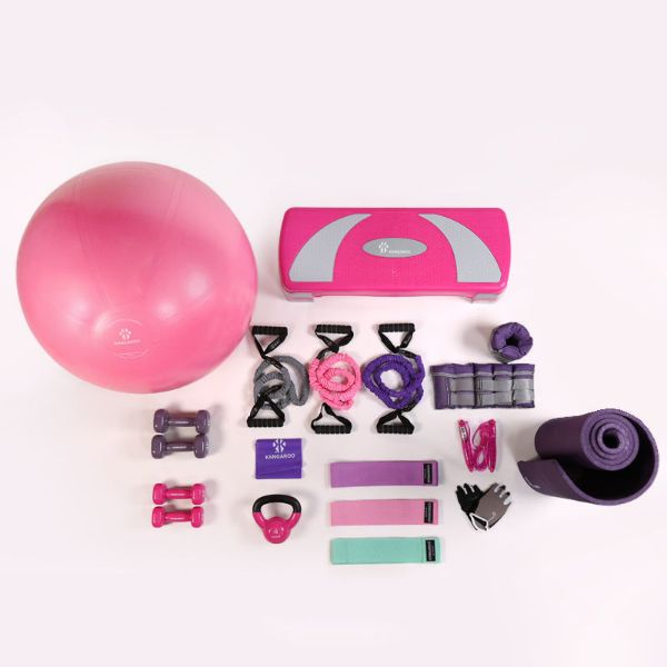 ادوات رياضية باللون البنفسجي والوردي	